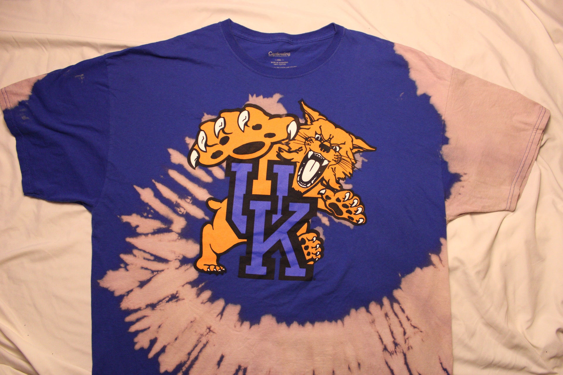 University of Kentucky Wildcats Tee - XXL