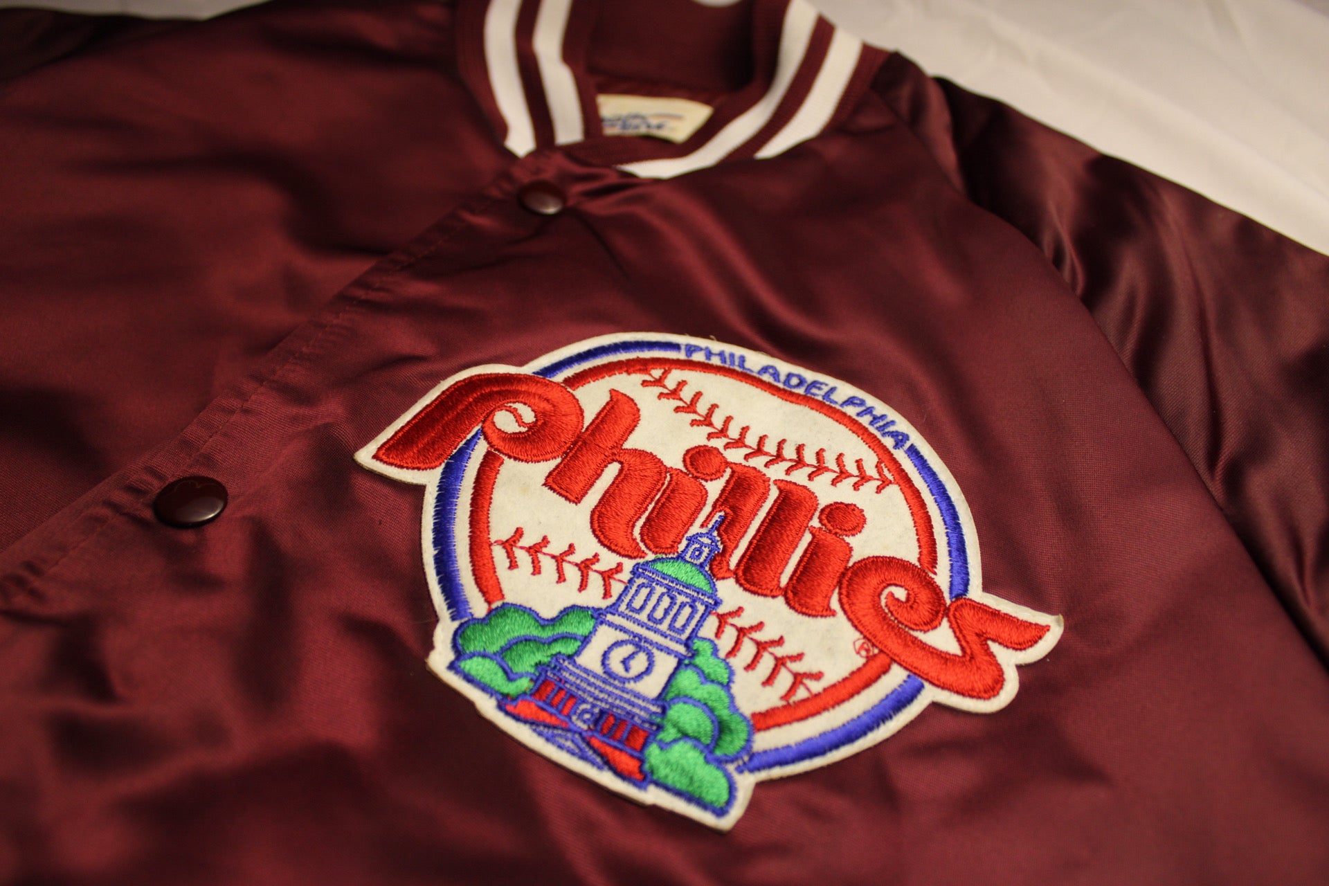 Vintage Phillies Bomber Jacket - Large